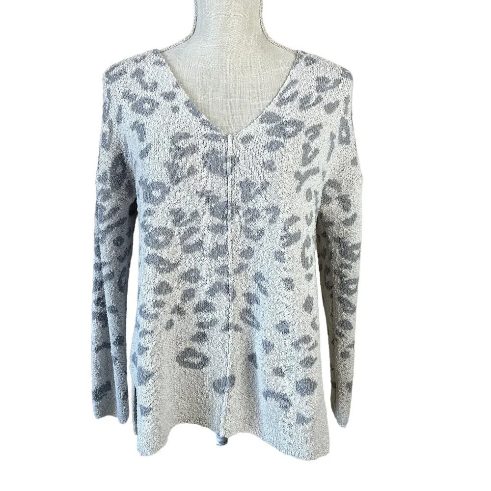 Knox Rose Leopard Print Knit Sweater Womens Size S Off White Gray V Neck Side Sp